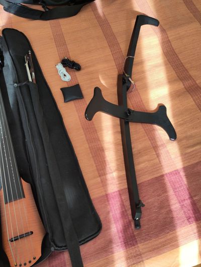 the two parts of the end pin, now connected